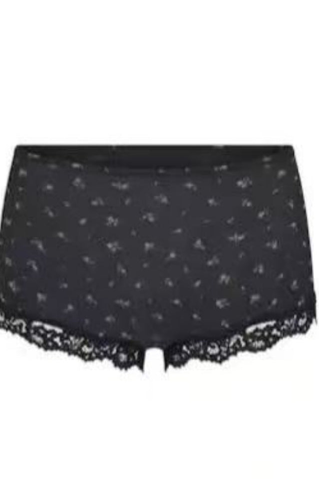 FITS EVERYBODY Lace Set | Dress In Beauty FITS EVERYBODY Lace Set | Dress In Beauty