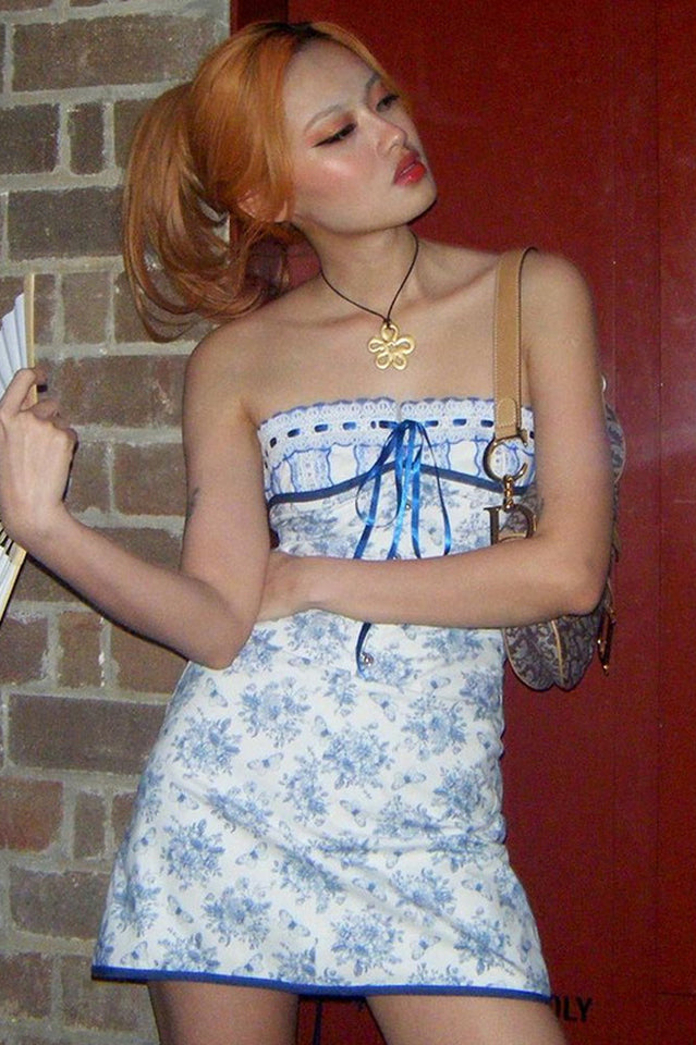 Butterfly Bouquet Floral Tube Short Dress | Dress In Beauty Butterfly Bouquet Floral Tube Short Dress | Dress In Beauty