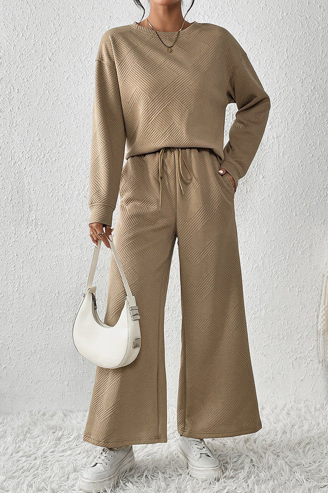 Textured Long Sleeve Top & Pants Set | Dress In Beauty Textured Long Sleeve Top & Pants Set | Dress In Beauty