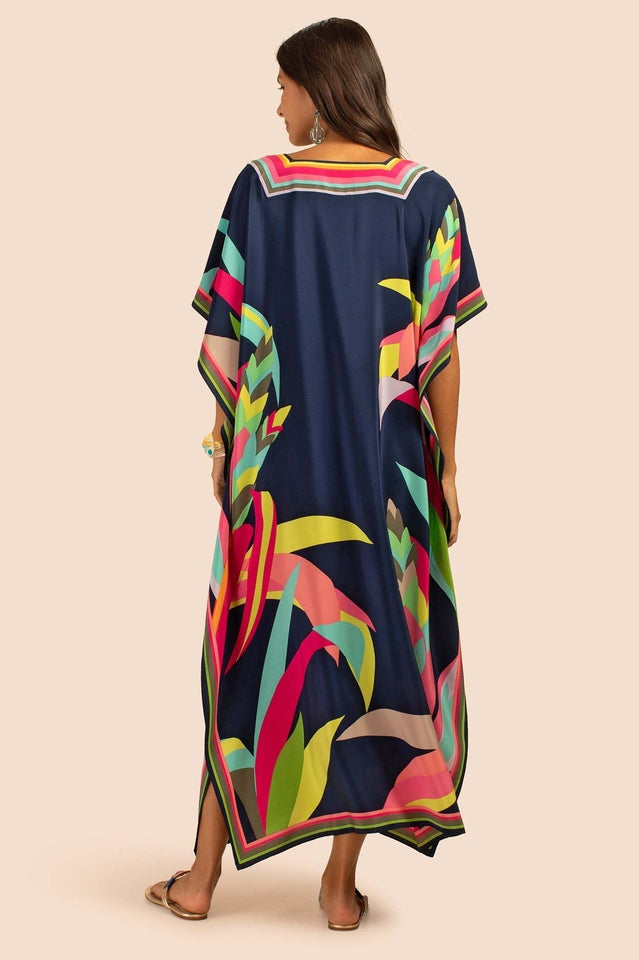 Oversize V-Neck Kaftan | Dress In Beauty Oversize V-Neck Kaftan | Dress In Beauty