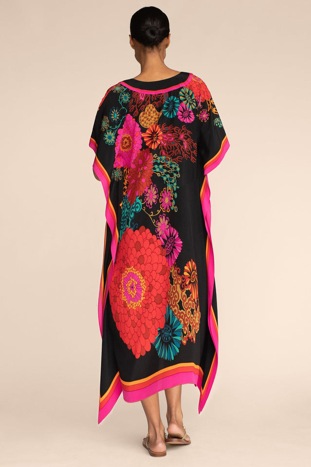 Oversize V-Neck Kaftan | Dress In Beauty Oversize V-Neck Kaftan | Dress In Beauty