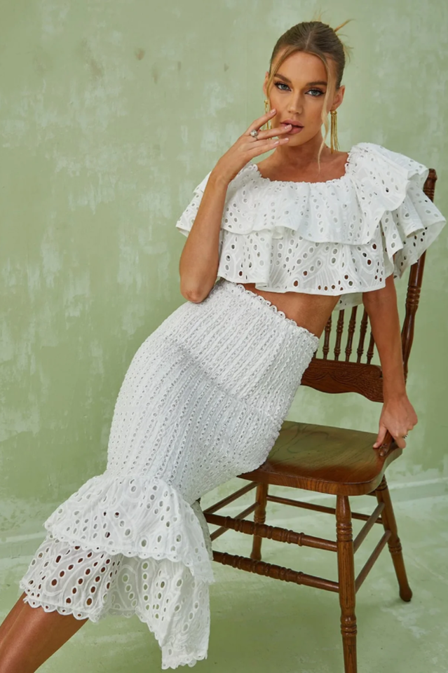 Embroidery Ruffle Blouse + Skirt Set | Dress In Beauty Embroidery Ruffle Blouse + Skirt Set | Dress In Beauty