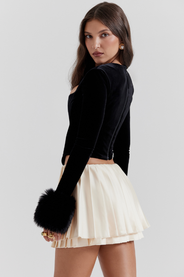 Catriona Black Velvet Bra | Dress In Beauty Catriona Black Velvet Bra | Dress In Beauty