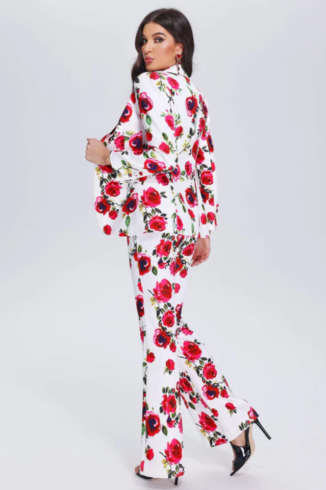 Taning 3 Piece Set With Roses | Dress In Beauty Taning 3 Piece Set With Roses | Dress In Beauty