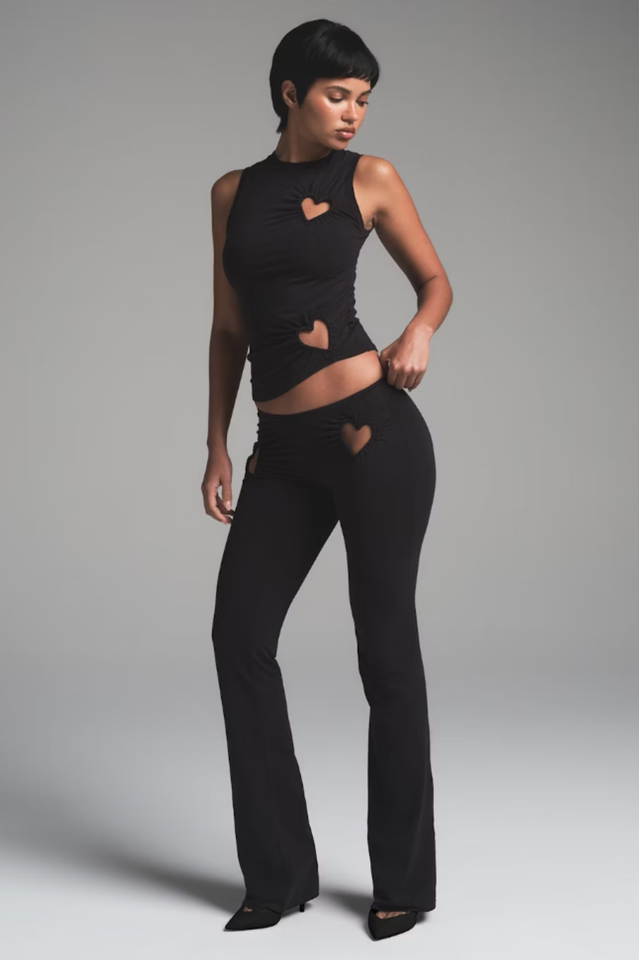 SKIMS Heart Flare Leggings Set | Dress In Beauty SKIMS Heart Flare Leggings Set | Dress In Beauty