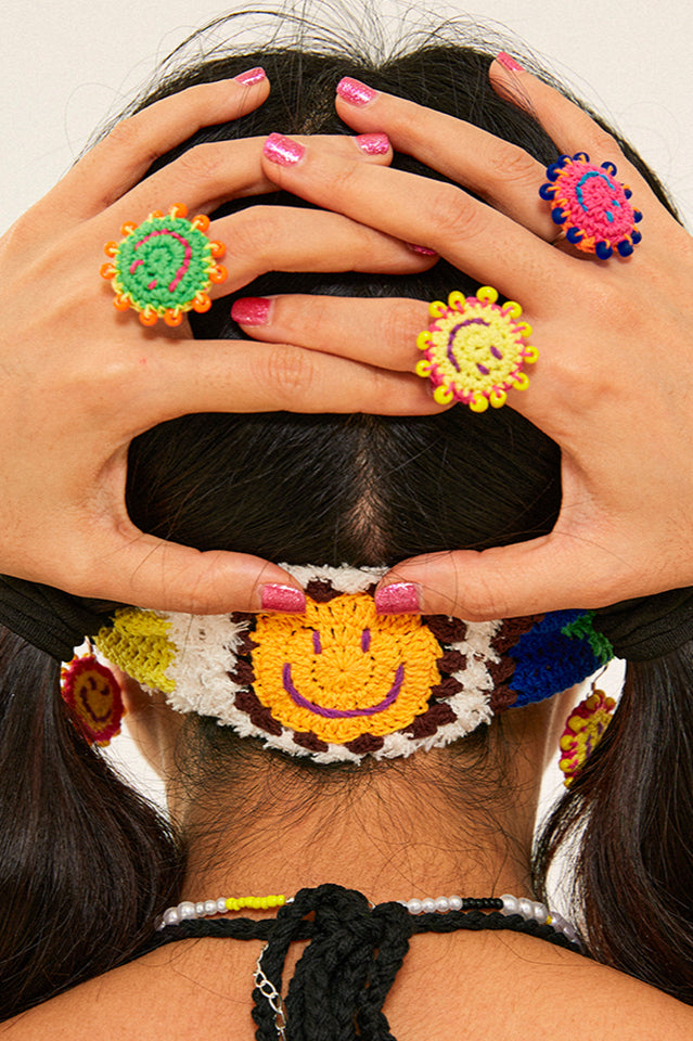 Handmade Smile Pattern Knit Headband | Dress In Beauty Handmade Smile Pattern Knit Headband | Dress In Beauty