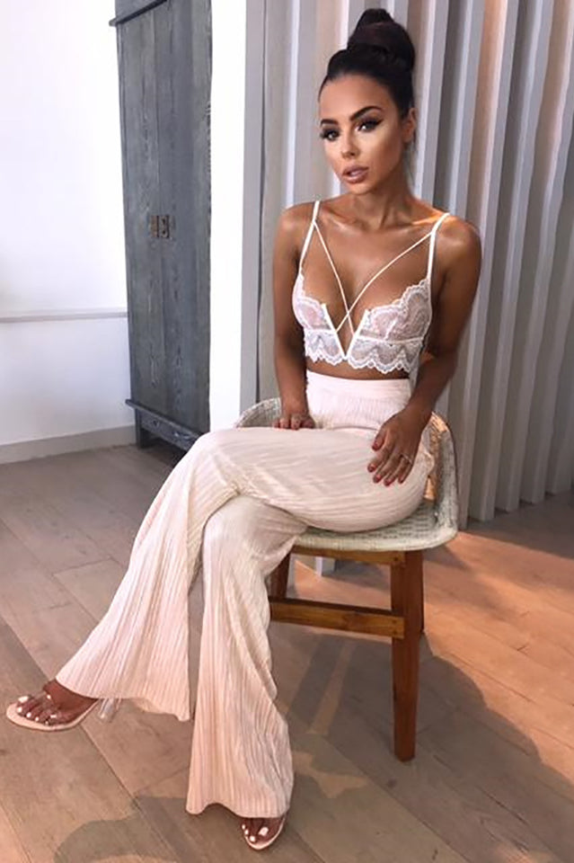 Lace Halter Sexy Lingerie Set - Dress In Beauty Lace Halter Sexy Lingerie Set - Dress In Beauty