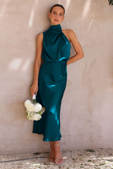 Halter Sleeveless Satin Bridesmaid Dress | Dress In Beauty Halter Sleeveless Satin Bridesmaid Dress | Dress In Beauty