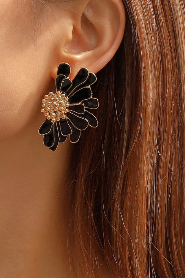Sibyl Demi Flower Earrings | Dress In Beauty