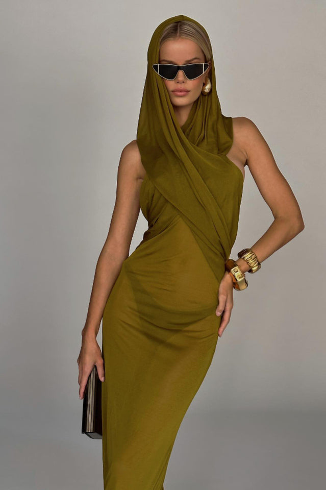 Carleigh Ruche Maxi Dress With Headscarf Carleigh Ruche Maxi Dress With Headscarf