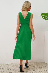 Pleated Sleeveless Dress with Belt