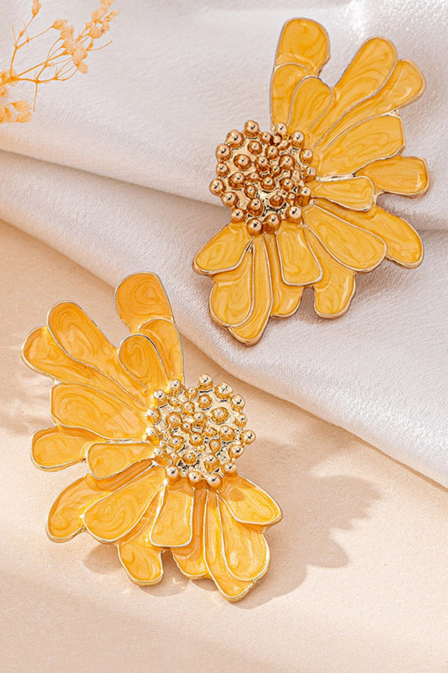 Sibyl Demi Flower Earrings | Dress In Beauty