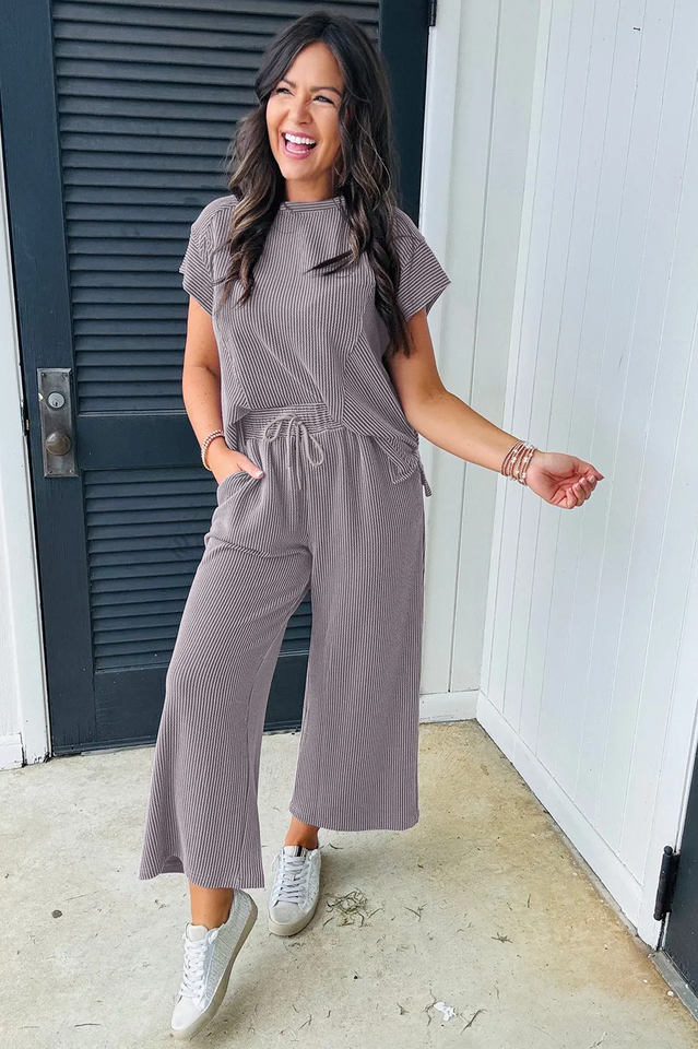 Knit Short Sleeve T Shirt + Pants Set | Dress In Beauty