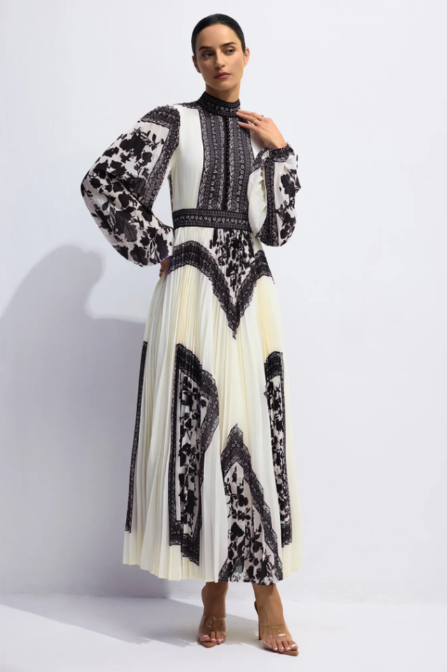 Melvina Floral Print Pleated Maxi Dress | Dress In Beauty