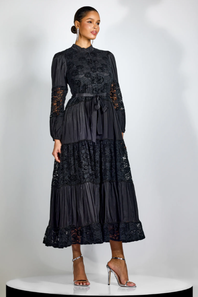 Quenna Lace Panel Midi Dress | Dress In Beauty