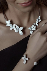 Dainty Crystal Open Necklace Choker | Dress In Beauty