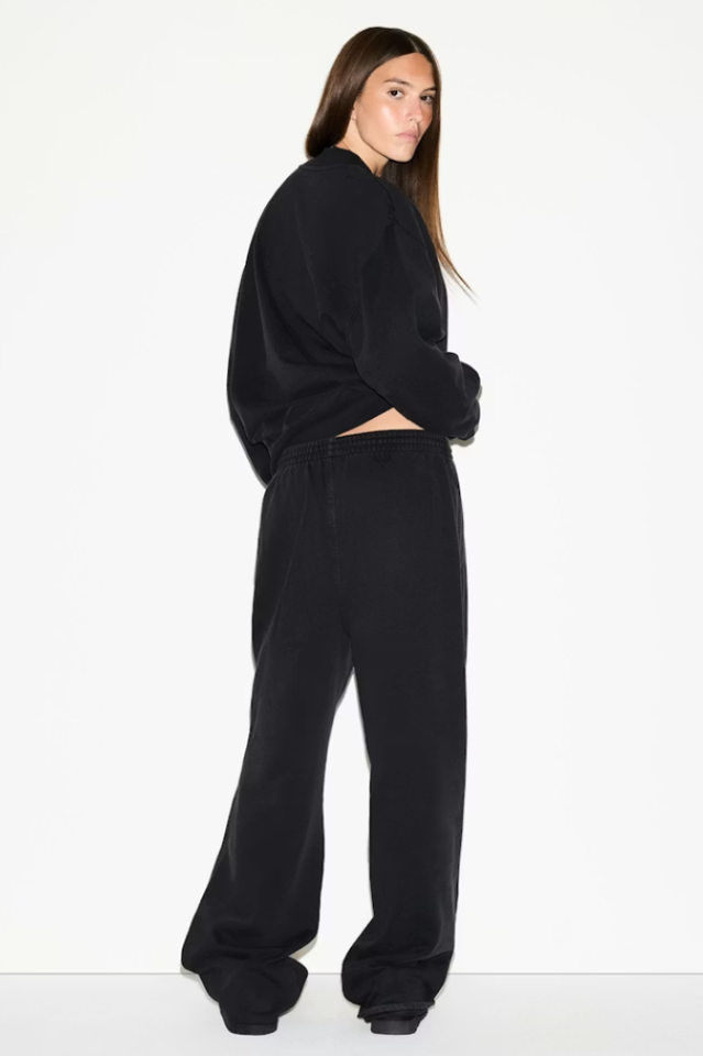Skims Oversized V Neck Pullover | Dress In Beauty