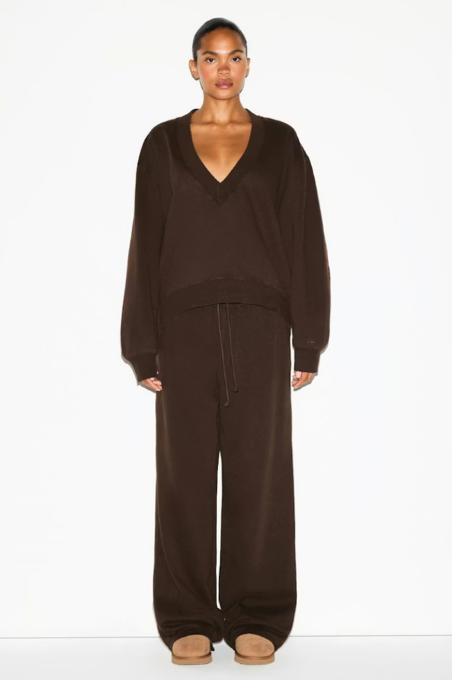 Skims Oversized V Neck Pullover | Dress In Beauty
