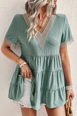 Contrast Short Sleeve Tiered Blouse | Dress In Beauty