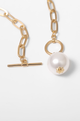Faux Pearl Pendant Chain Necklace - Dress In Beauty