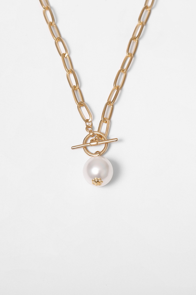 Faux Pearl Pendant Chain Necklace - Dress In Beauty