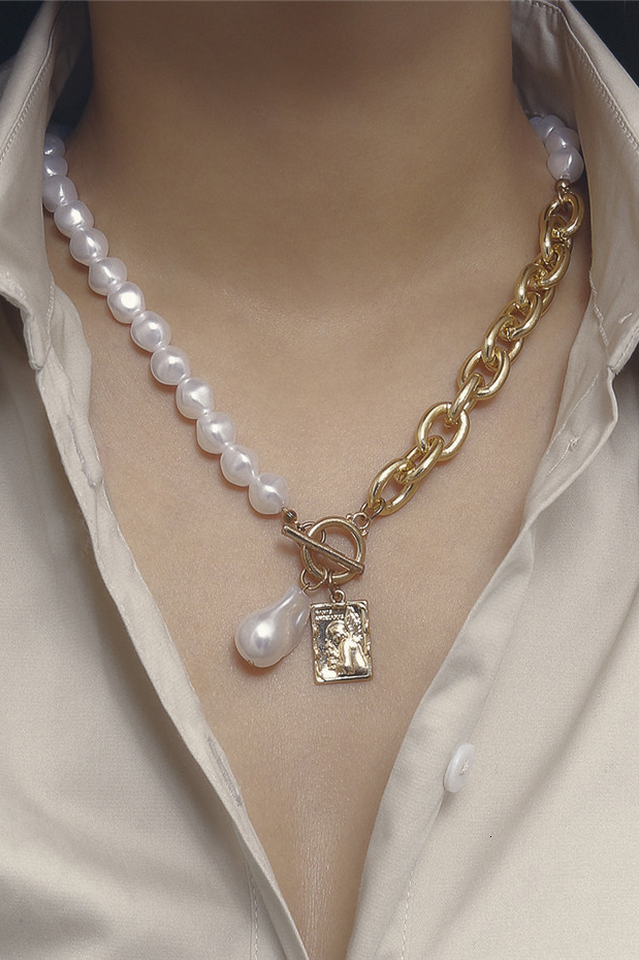 Gothic Baroque Pearl Angel Pendant Choker Necklace - Dress In Beauty