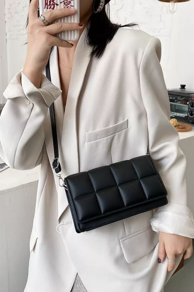 Never Giving Up Crossbody Bag | Dress In Beauty