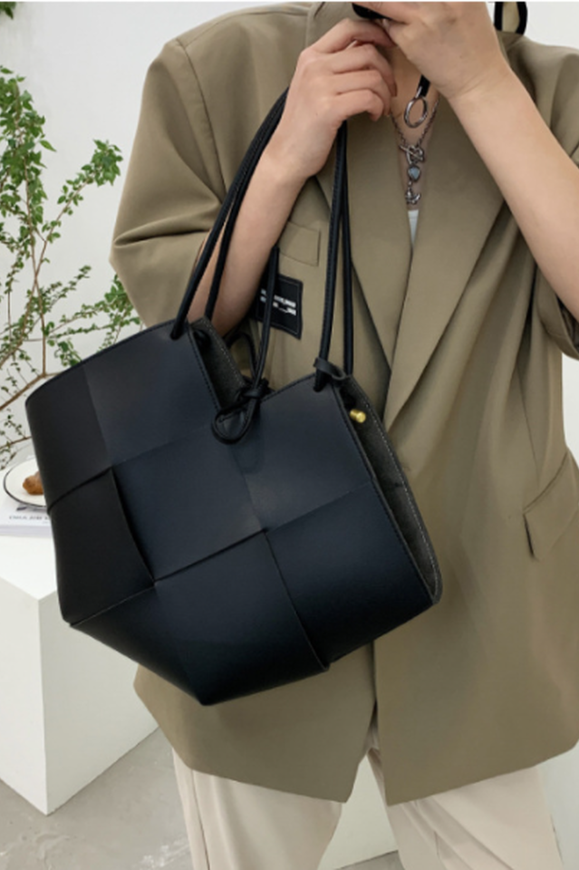 In Your Best Interest Tote Bag | Dress In Beauty