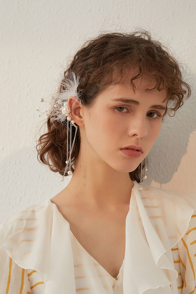 Feather Tassel Earrings | Dress In Beauty