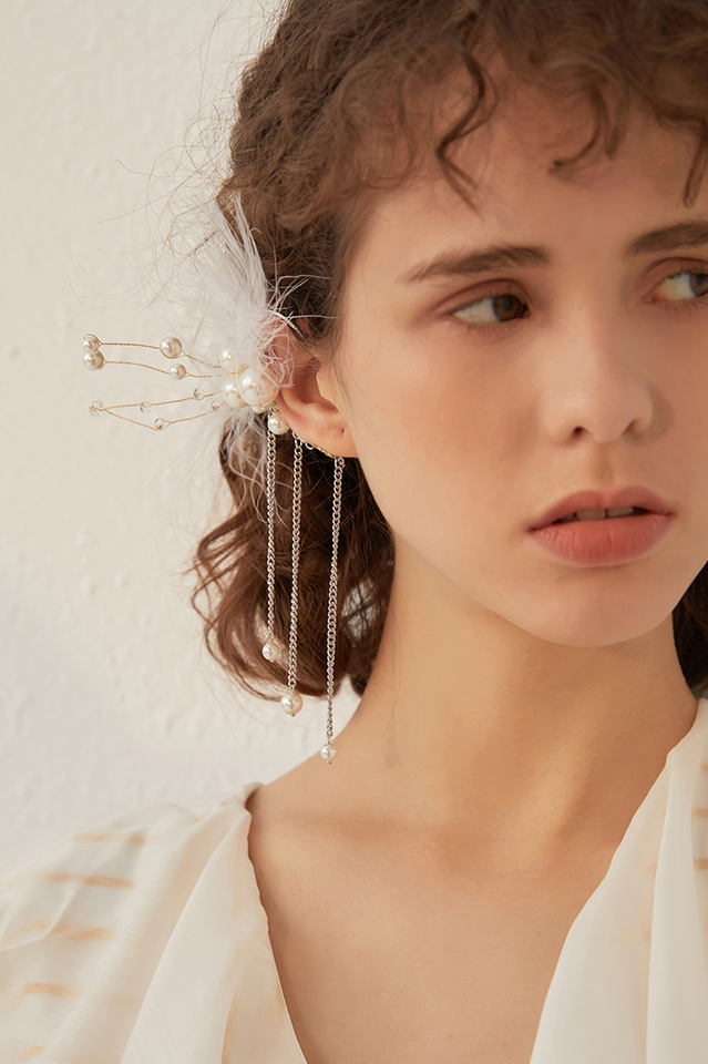 Feather Tassel Earrings | Dress In Beauty