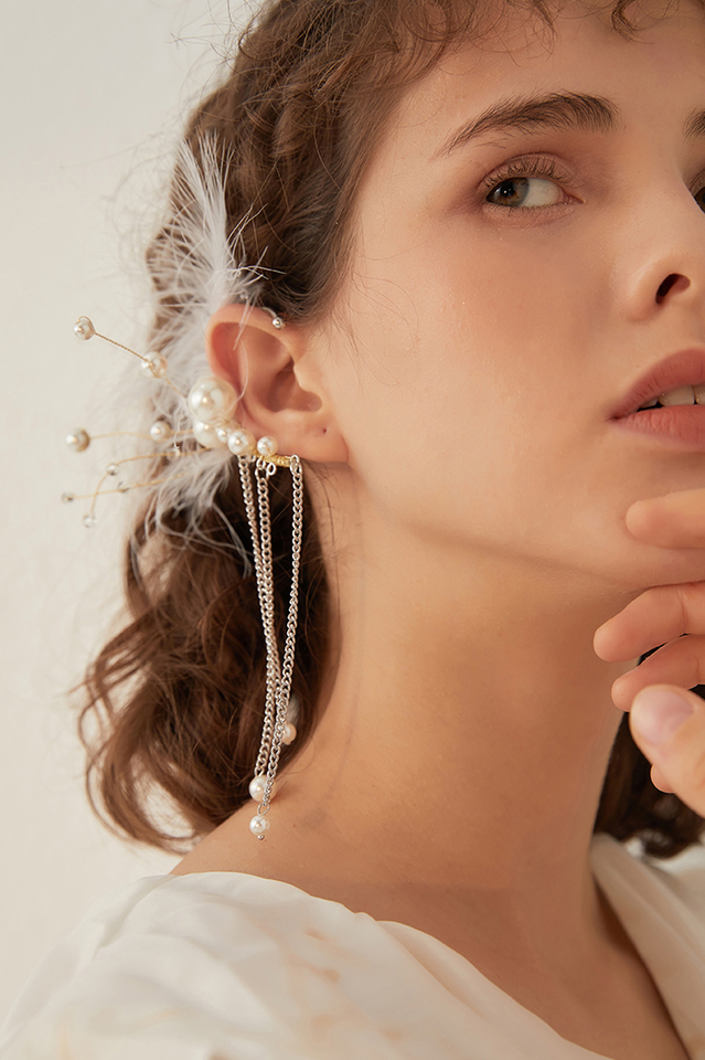 Feather Tassel Earrings | Dress In Beauty