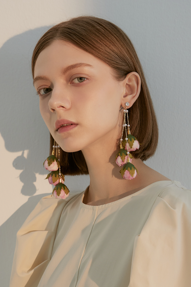 Rose Tassel Earrings | Dress In Beauty